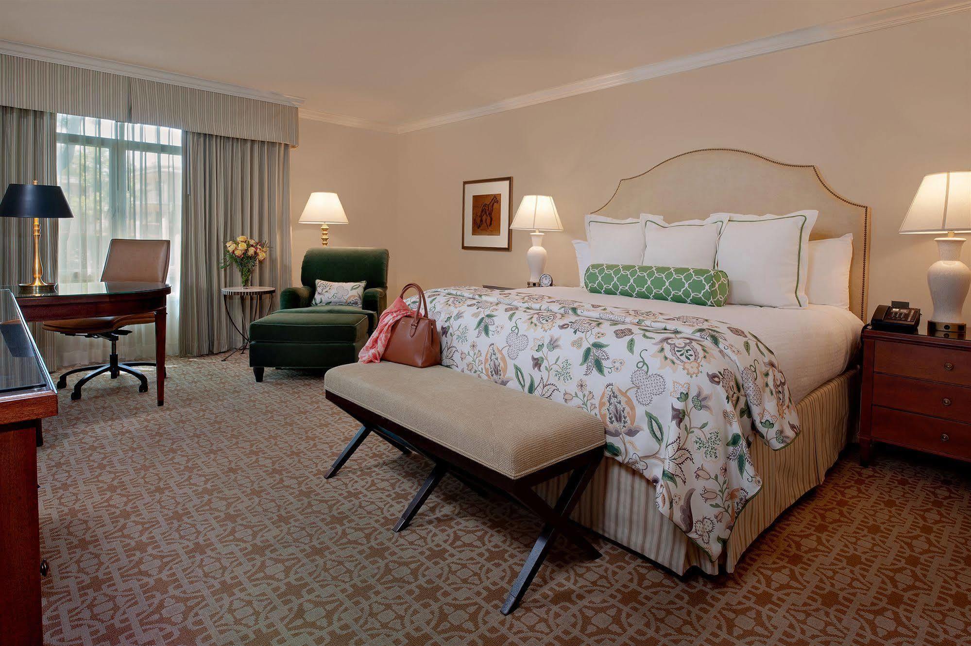 The Stanford Park Hotel Menlo Park Extérieur photo